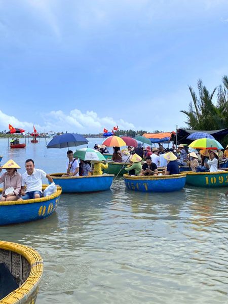 DỊCH VỤ TOUR DU LỊCH THEO ĐOÀN